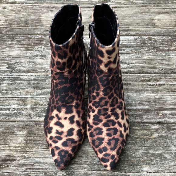 Madden Girl Leopard Boots Pointy Toe Kitten Heel Stormy NWT - Picture 3 of 13